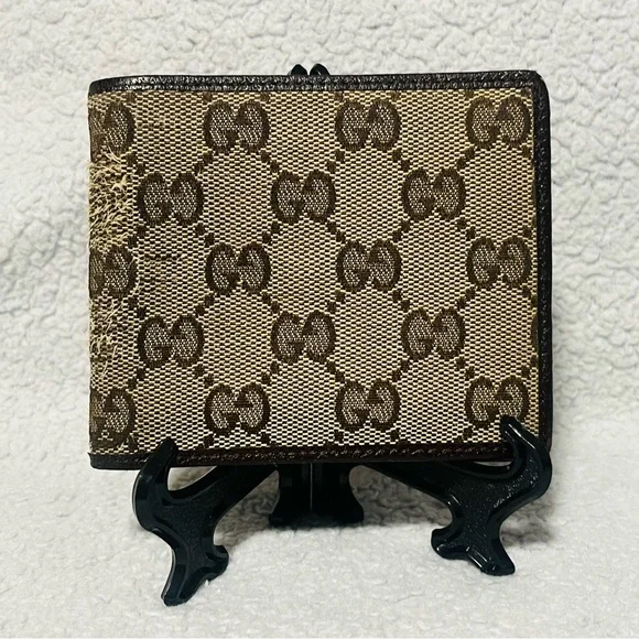 Gucci Canvas Monogram Bifold Wallet - Picture 12 of 12